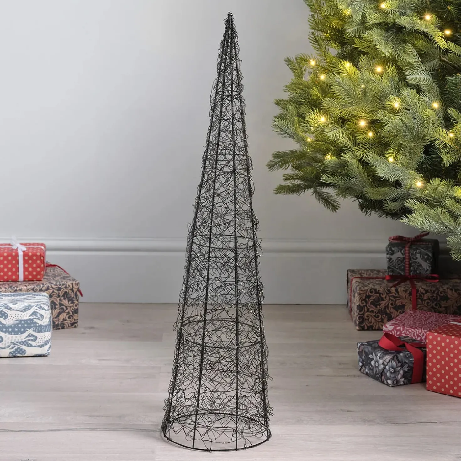 80cm LED-Weihnachtsbaum aus Draht