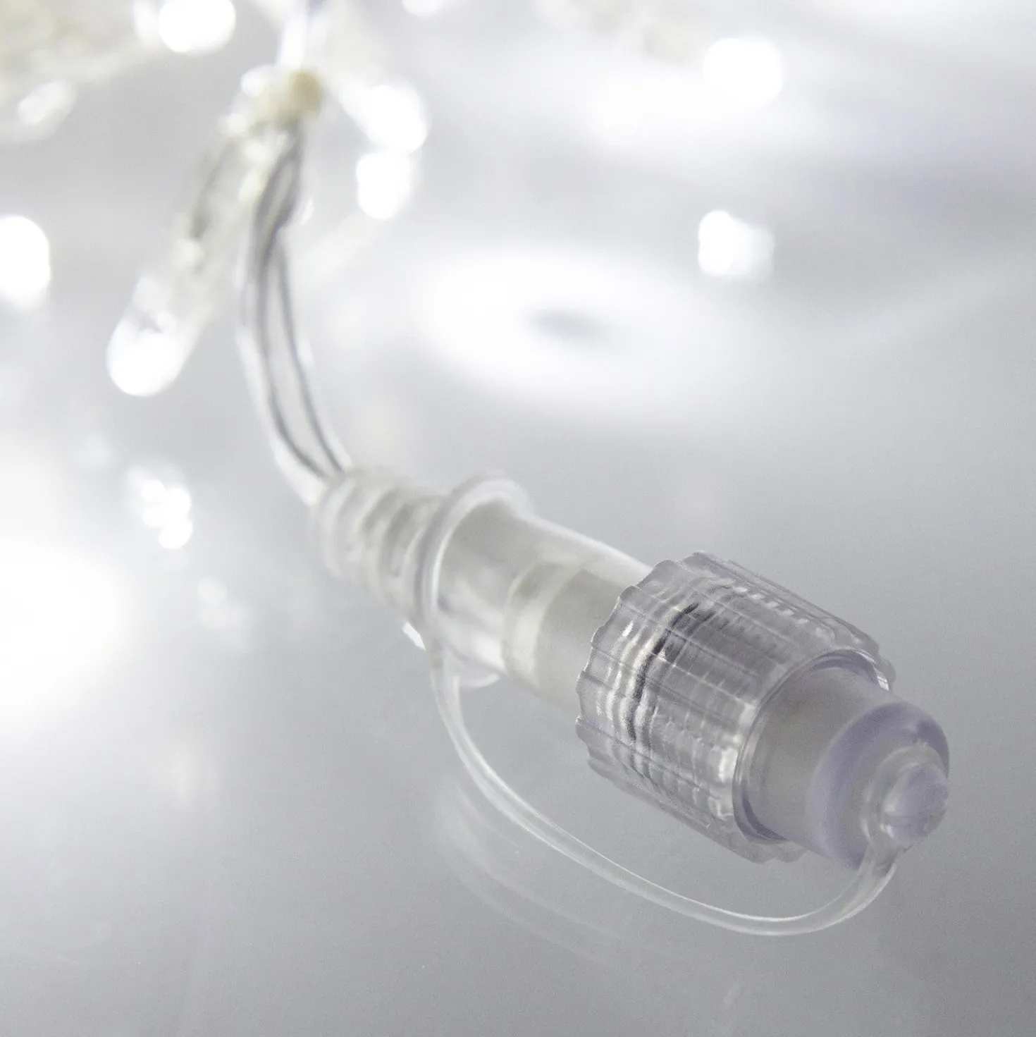 Core Connect 2m 64er LED Eiszapfen Lichterkette weiß koppelbar transparentes Kabel