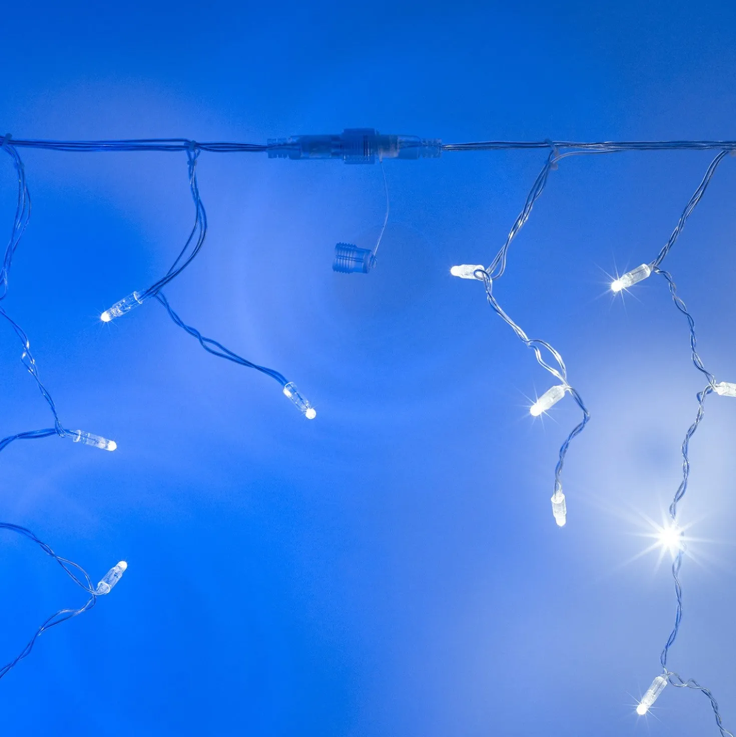 Core Connect 2m 64er LED Eiszapfen Lichterkette weiß koppelbar transparentes Kabel