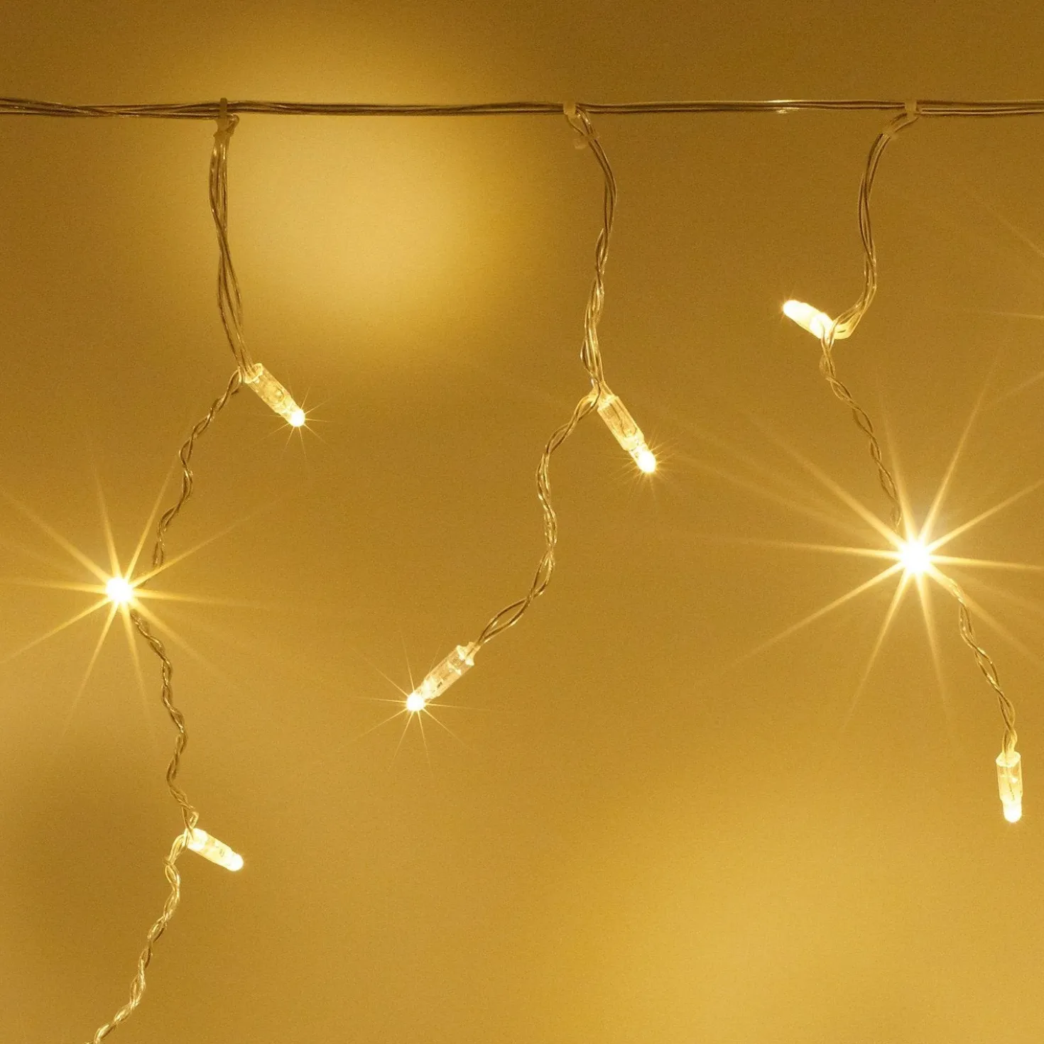 Core Connect 20m 640er LED Eiszapfen Lichterkette warmweiß koppelbar transparentes Kabel