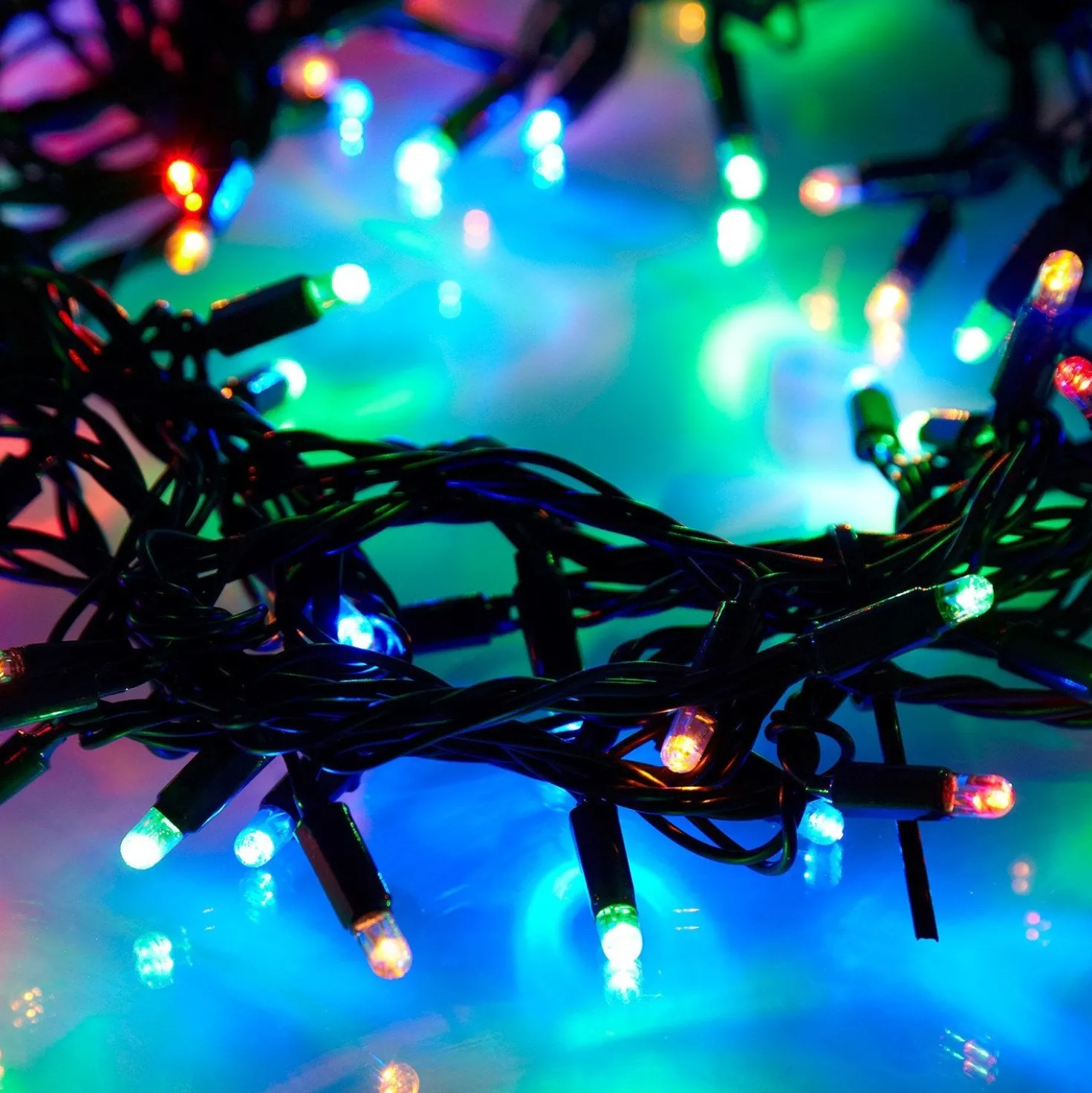 Core Connect 20m 200er LED Lichterkette bunt koppelbar grünes Kabel