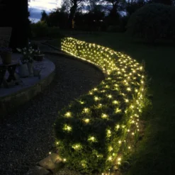 Core Connect 8m x 2m 560er LED Lichternetz warmweiß koppelbar grünes Kabel