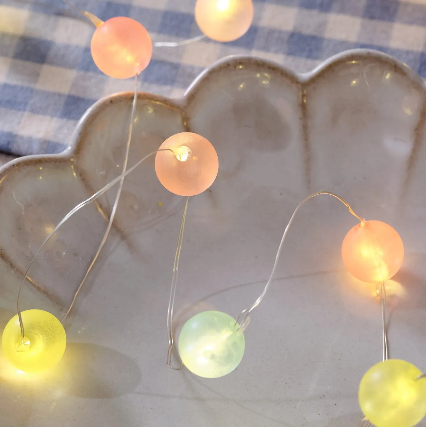 20er LED Micro Lichterkette bunte pastell Kugeln