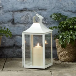 4er Set Albury Gartenlaternen weiß mit TruGlow® Outdoor Kerzen