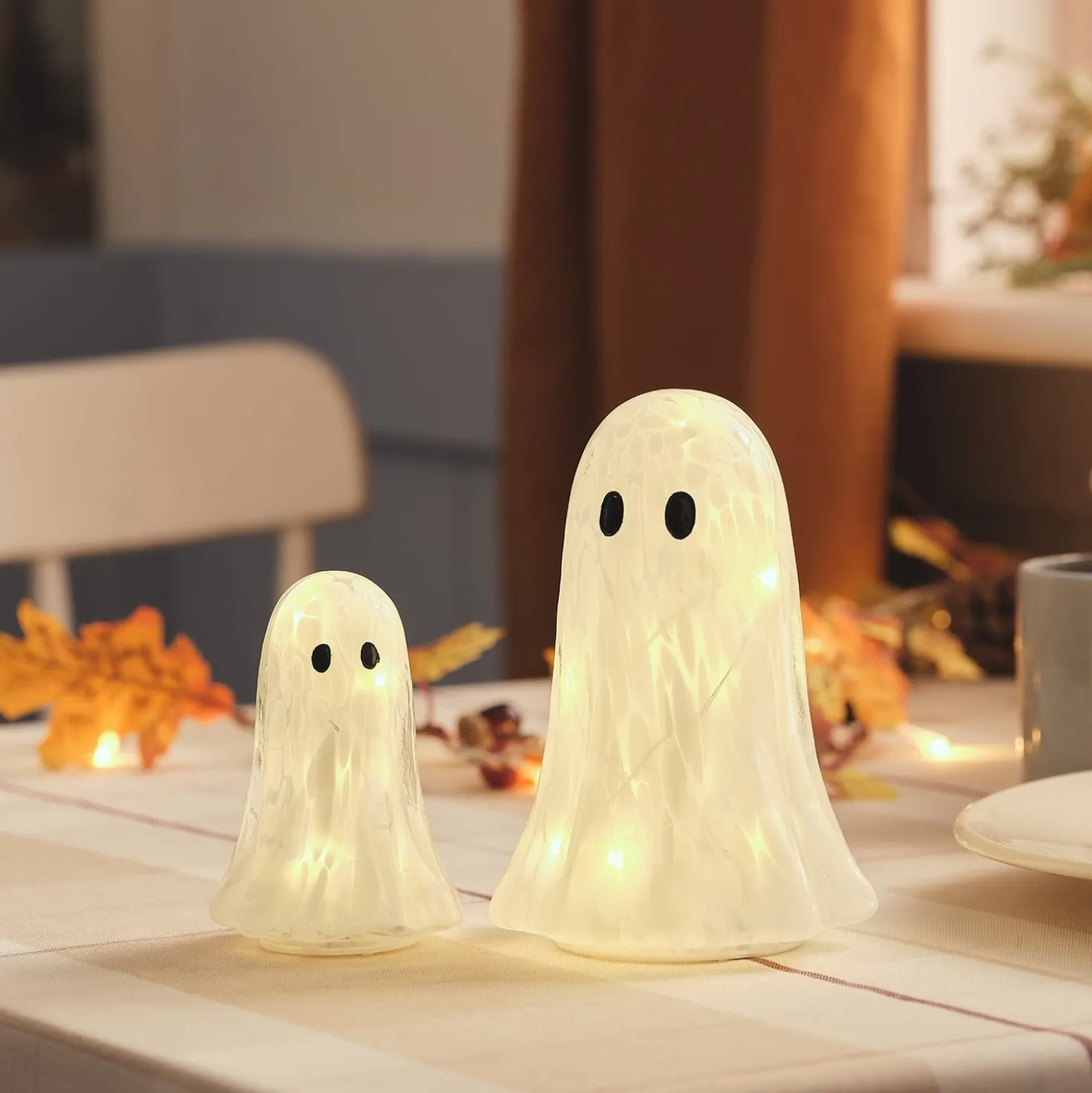 2er Set Gertie LED-Halloween-Geister aus Konfettiglas mit Timer