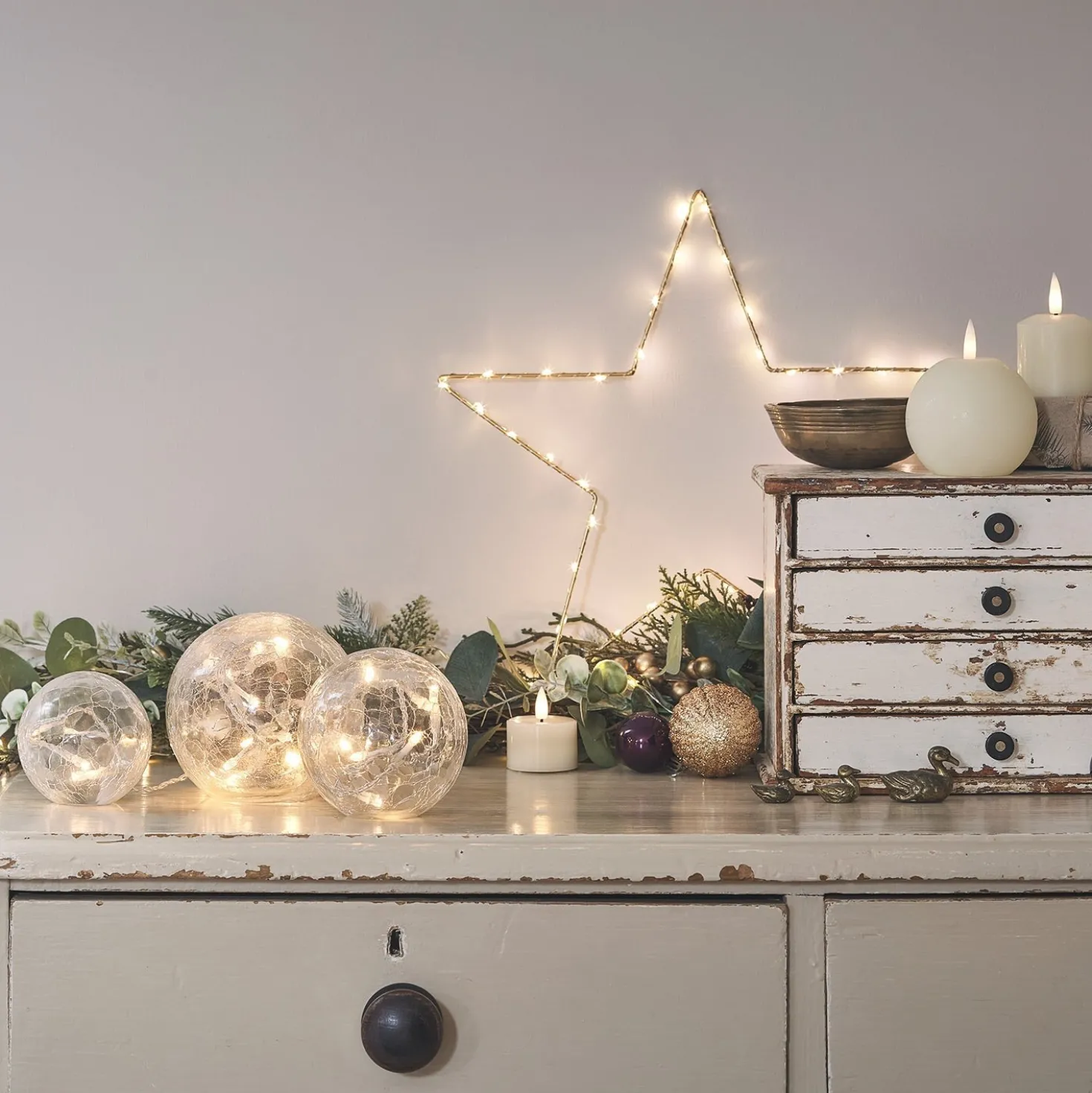 3er Set LED Glaskugeln warmweiß strom- und batteriebetrieben