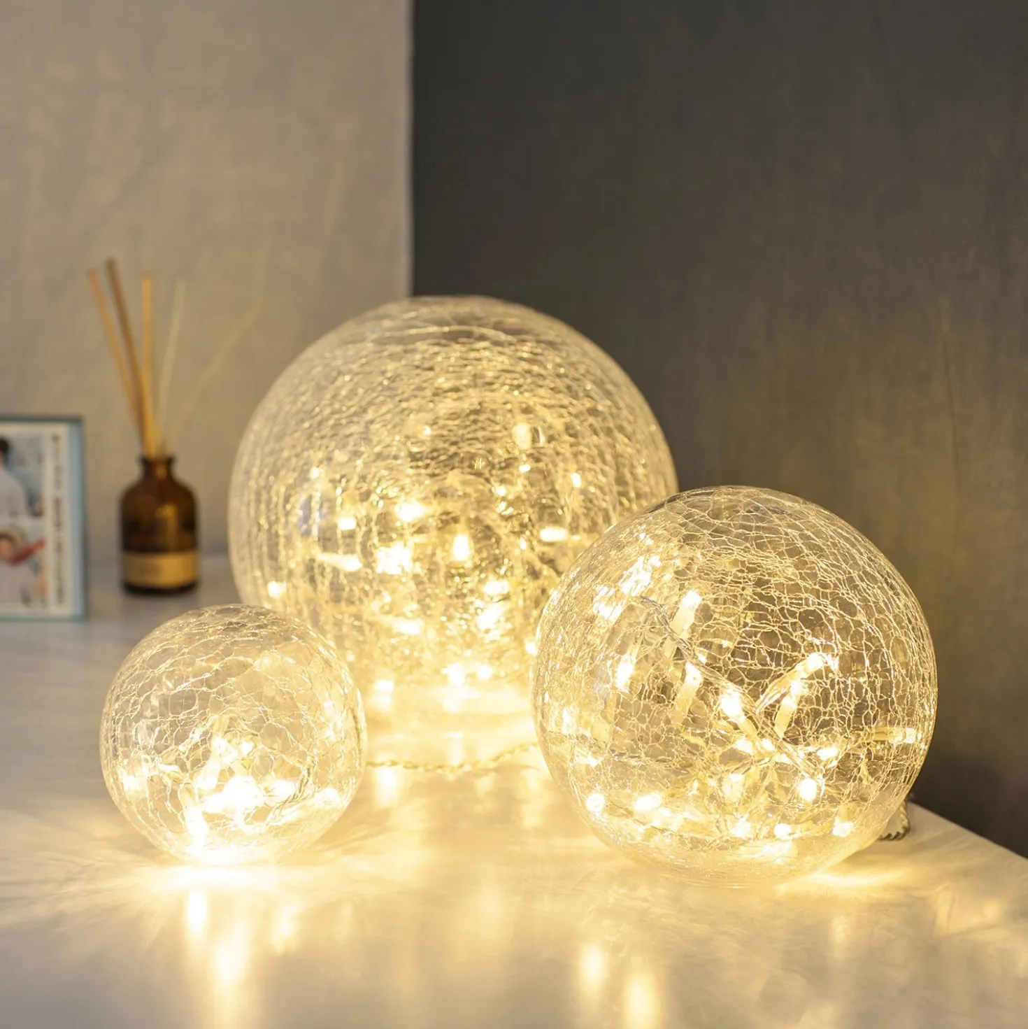 3er Set LED Glaskugeln warmweiß strom- und batteriebetrieben