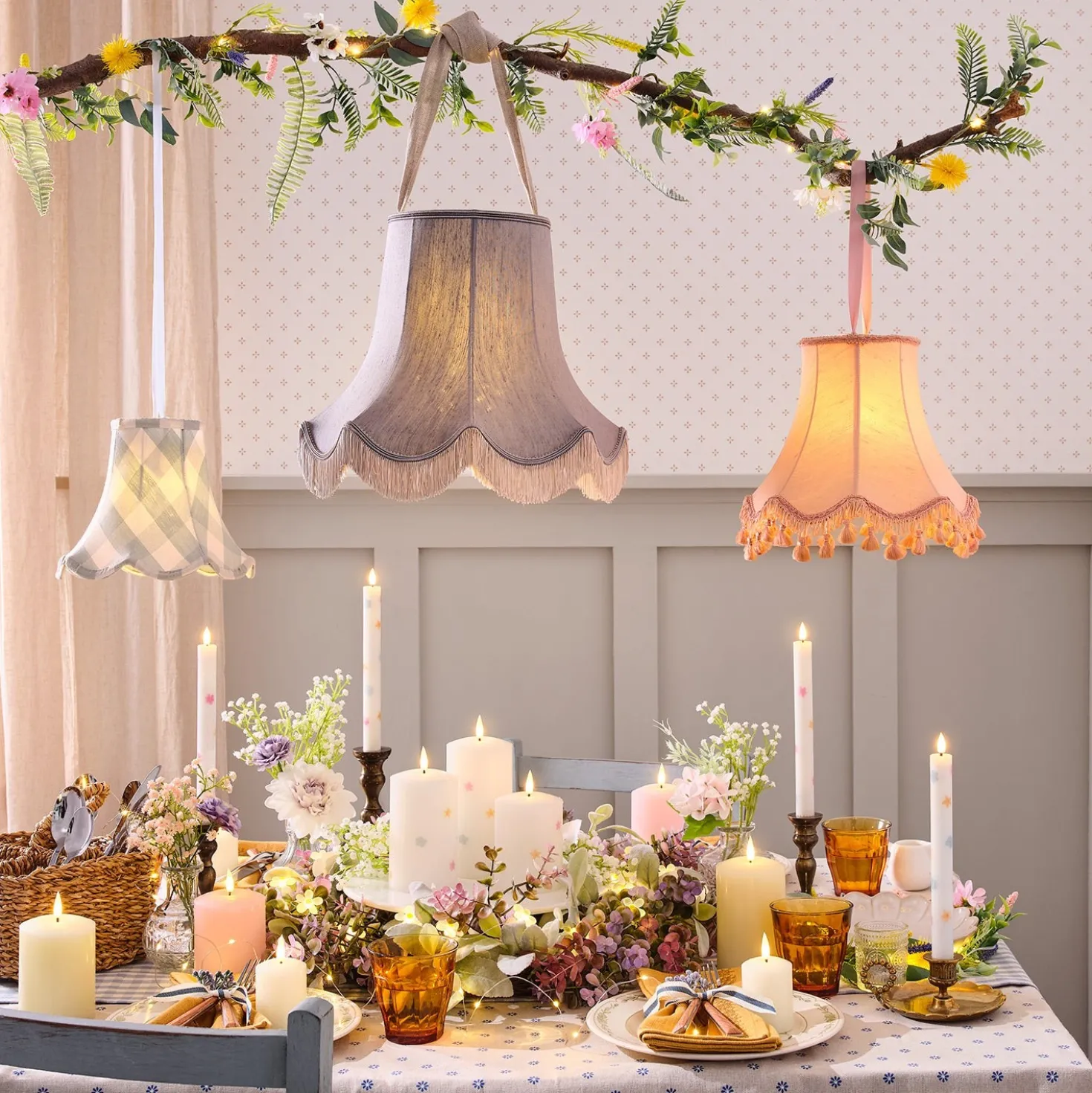 3er Set TruGlow® LED-Kerzen mit Blumen & Fernbedienung