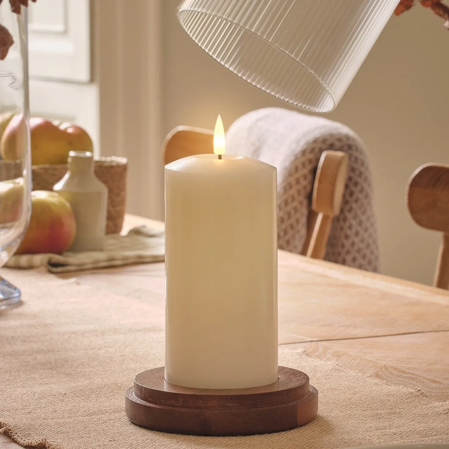 2er Set TruGlow® LED-Windlichter aus geriffeltem Glas mit Fernbedienung