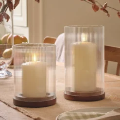 2er Set TruGlow® LED-Windlichter aus geriffeltem Glas mit Fernbedienung