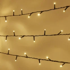 Essential Connect 40m 400er LED Lichterkette warmweiß koppelbar grünes Kabel