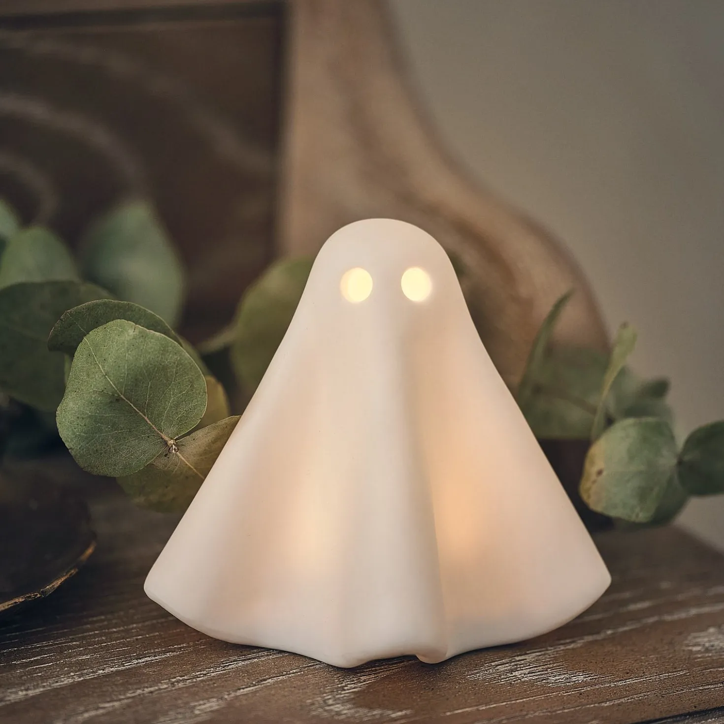 Gerald der LED-Halloween-Geist aus Porzellan