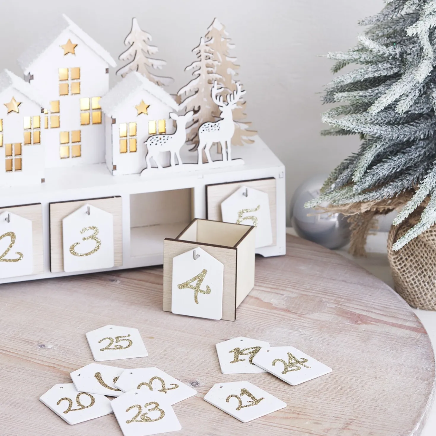 Holzadventskalender zum Befüllen Nordic House