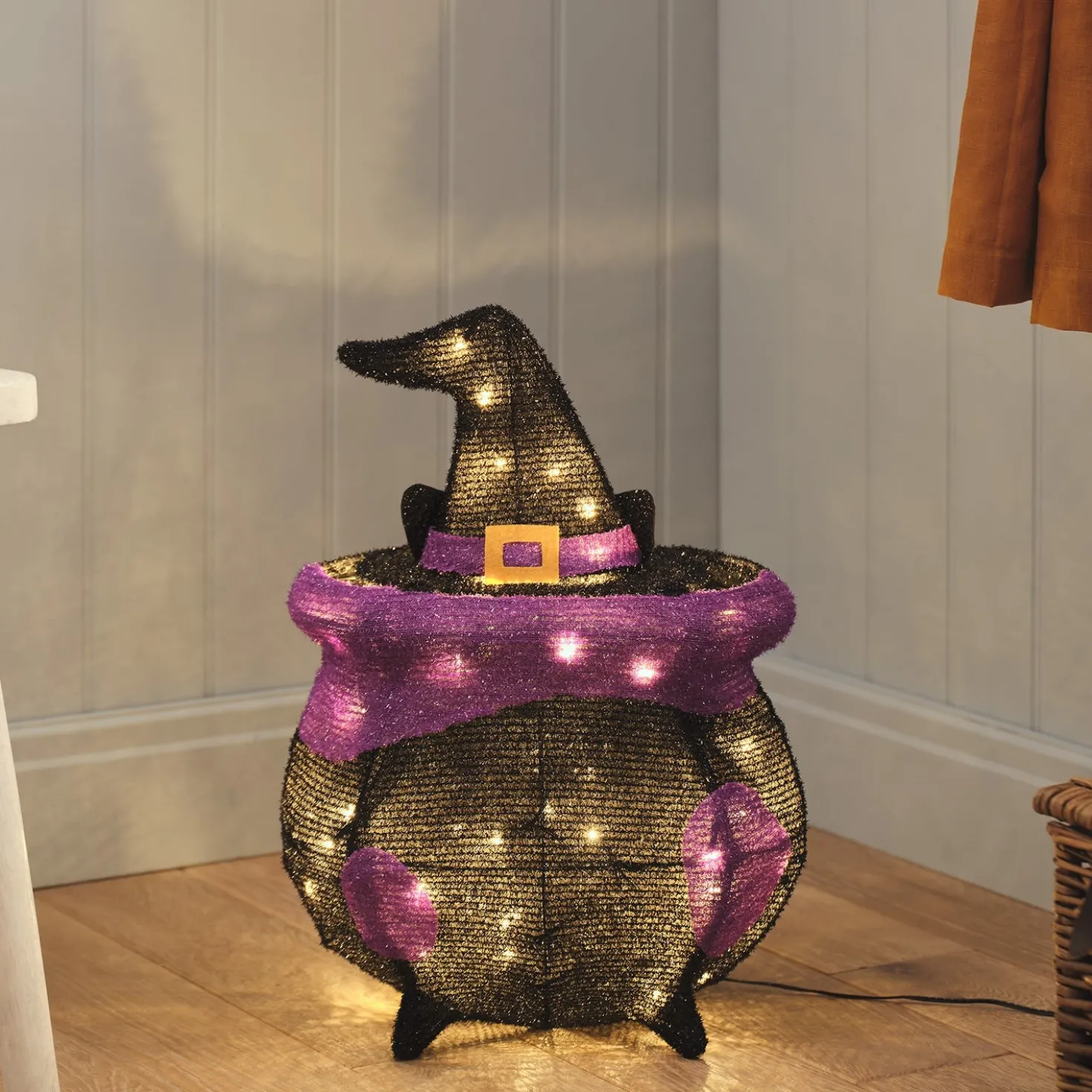 "Katze im Kessel" LED-Halloween-Figur für den Außenbereich