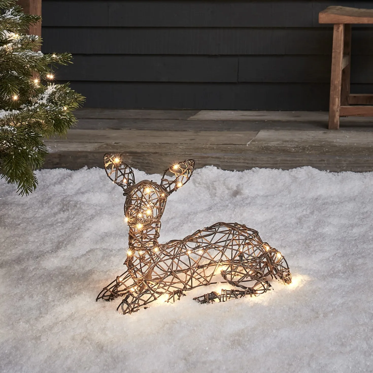 Liegendes LED-Rentier Rehkitz Studley