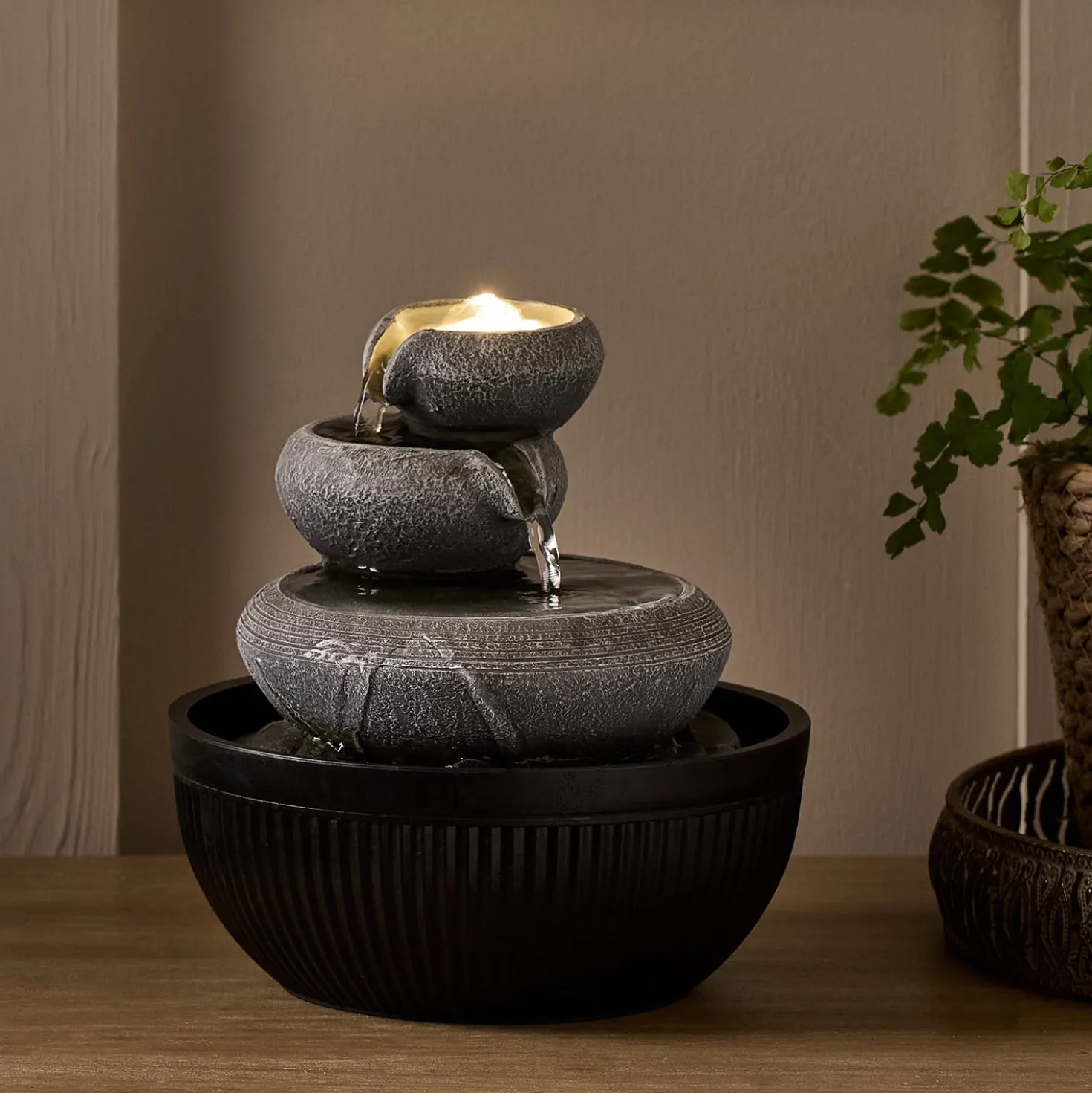Lodore LED Zimmerbrunnen Kaskade