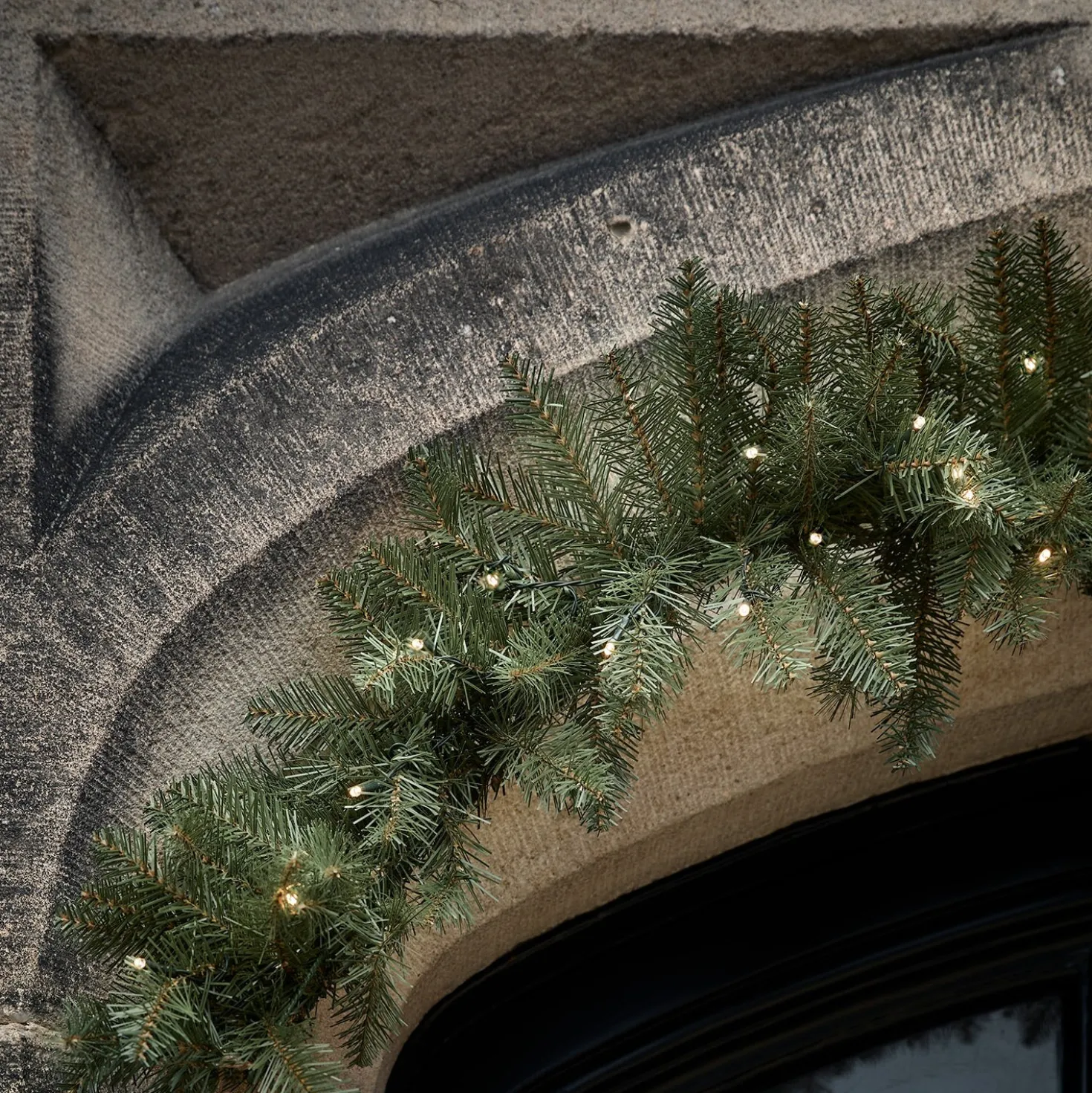 1,5m Weihnachtsgirlande Tannenzweige mit Beleuchtung