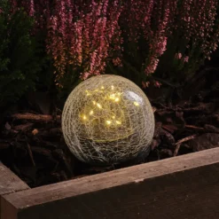 Schwarzer Solar-Gartenstecker Crackle-Glas Glaskugel mit 20 warmweißen LEDs