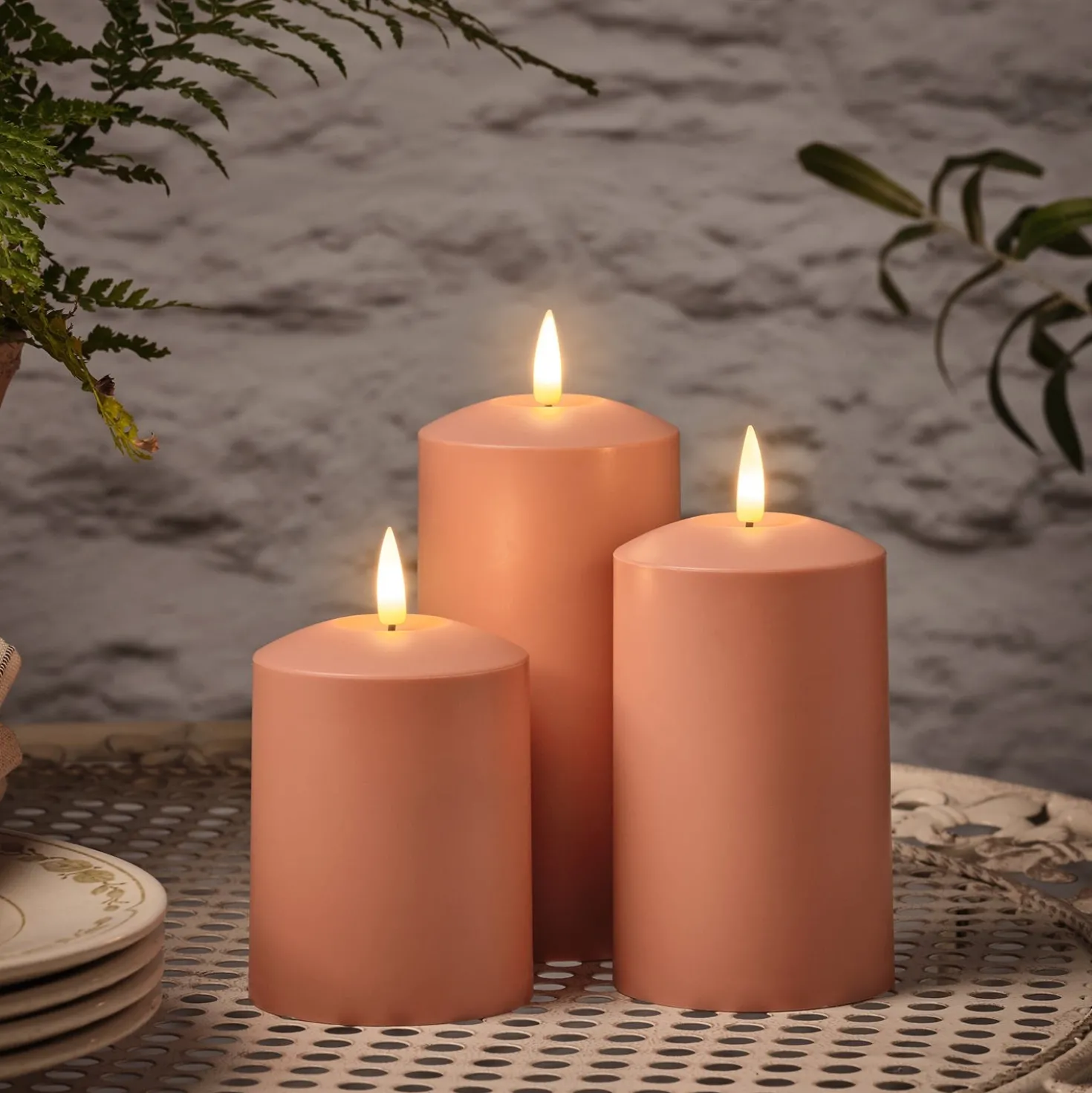 TruGlow® LED Outdoor Kerzen Trio terracottafarben mit Fernbedienung